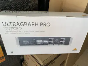 Behringer Ultragrahp Pro FBQ-3102hd Double Equalizer