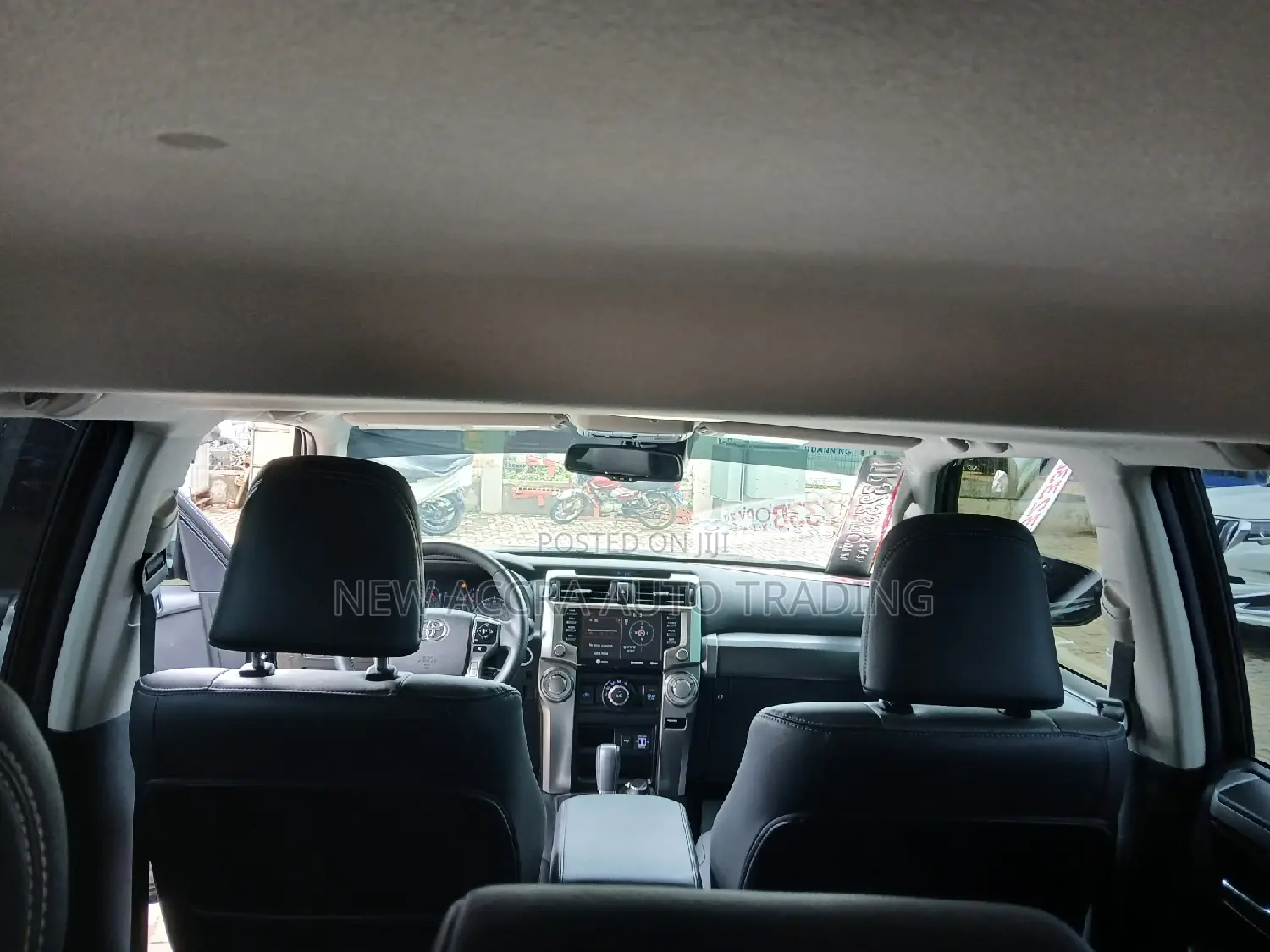 Toyota 4-Runner SR5 2022 Black