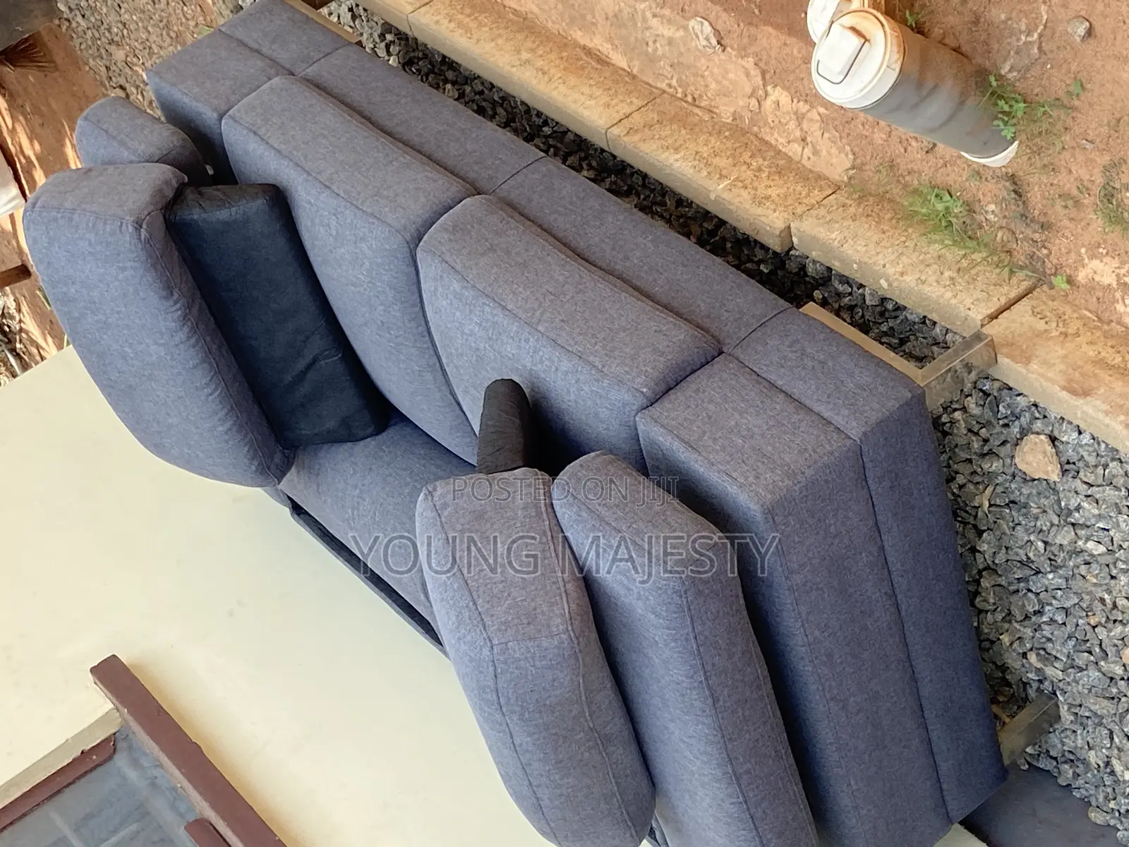 Real Cleaning Services and Removing of Dirt in Sofa