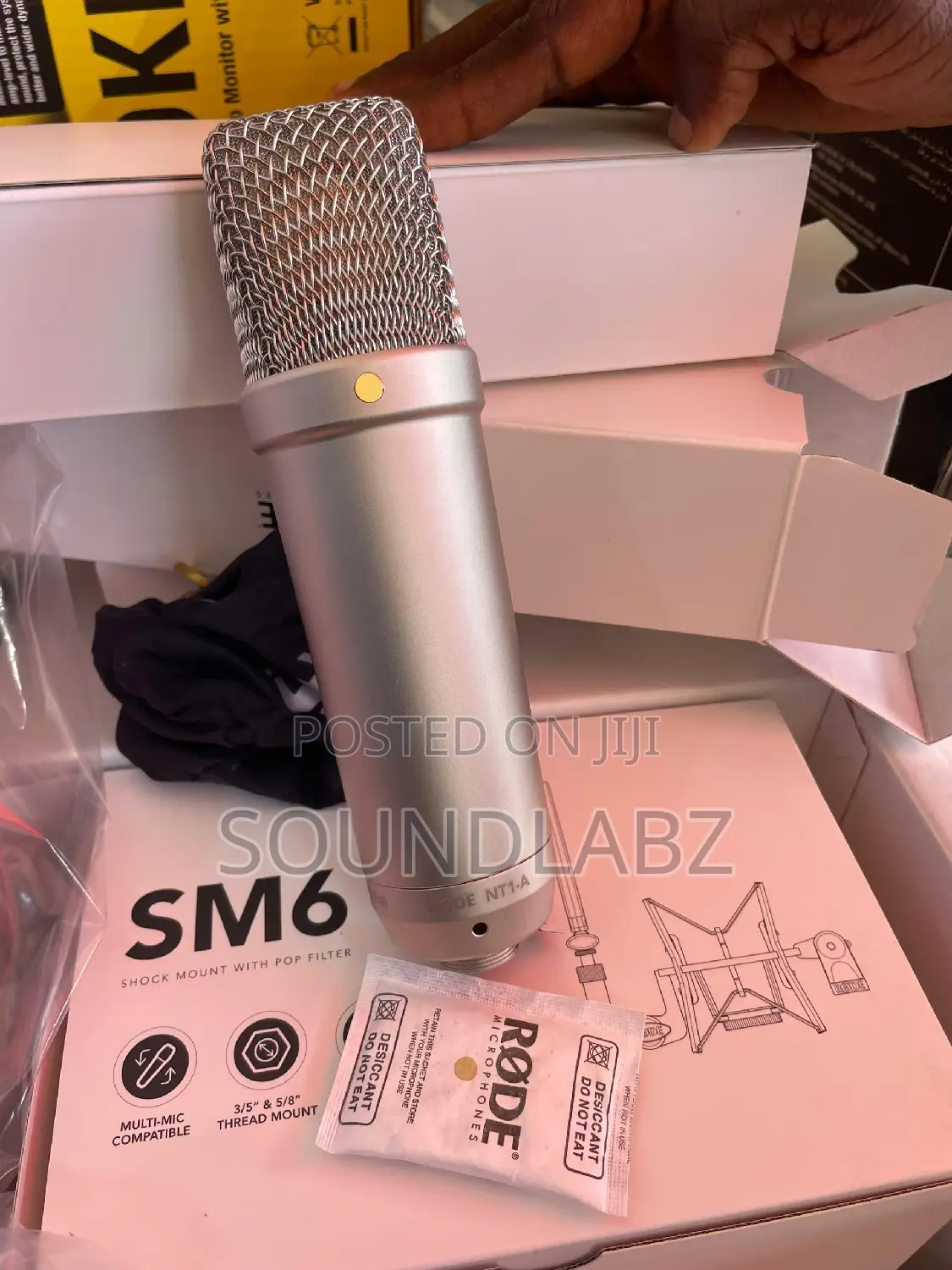 Røde Nt1a Condenser Microphone W Sm6 Shockmount Popfilter