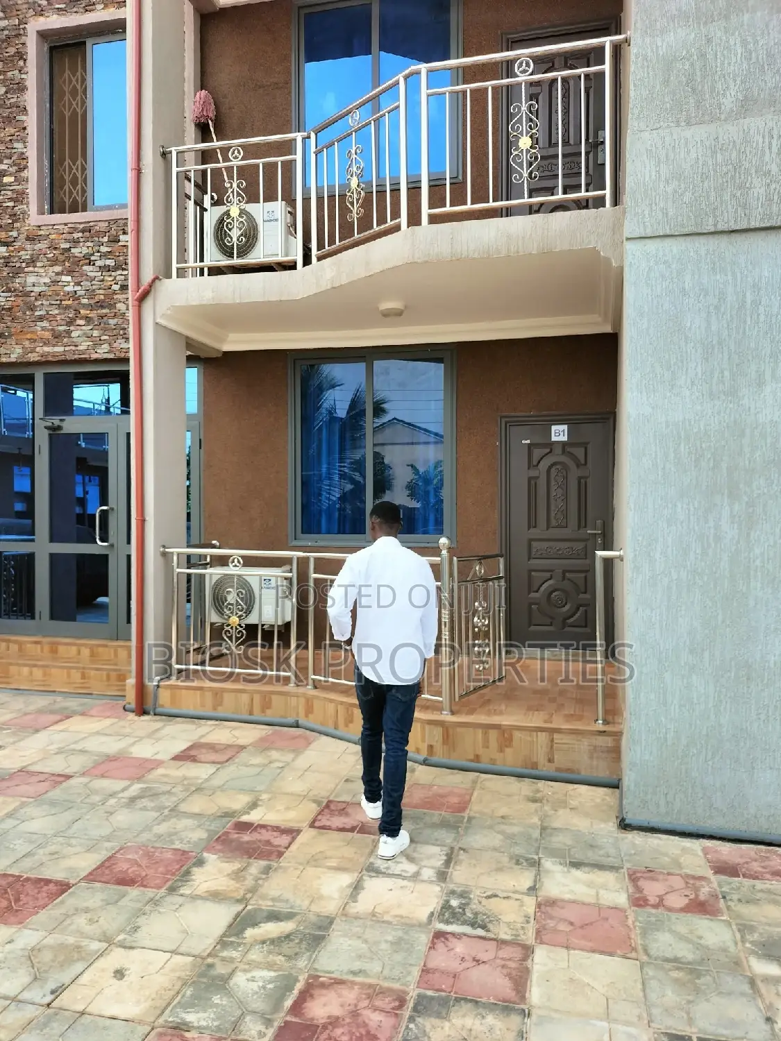Furnished 2bdrm Apartment in Billa-Fix Properties, Frafraha for rent