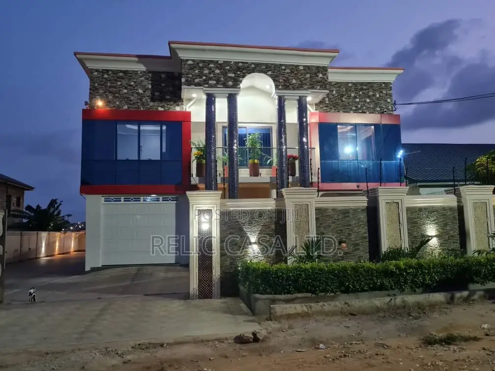 7 Bedroom House for Sale Near West Hills Mall