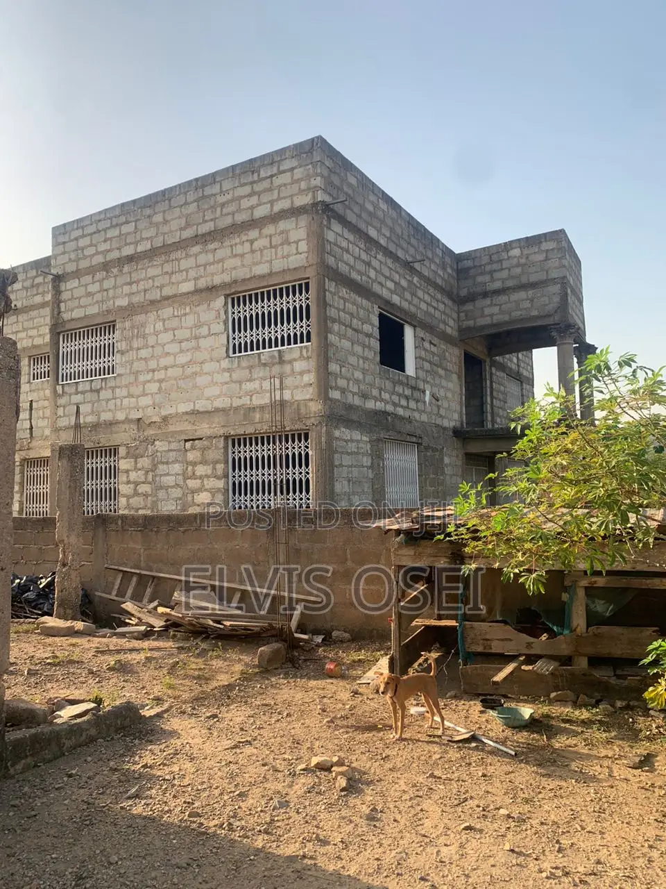 7bdrm House in Amasaman Satlite for sale