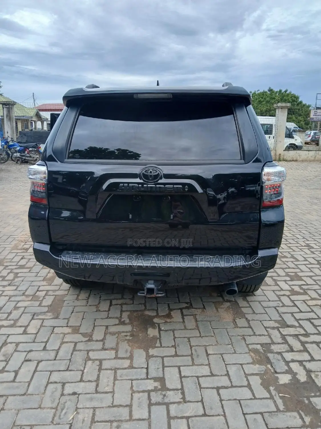 Toyota 4-Runner SR5 2022 Black
