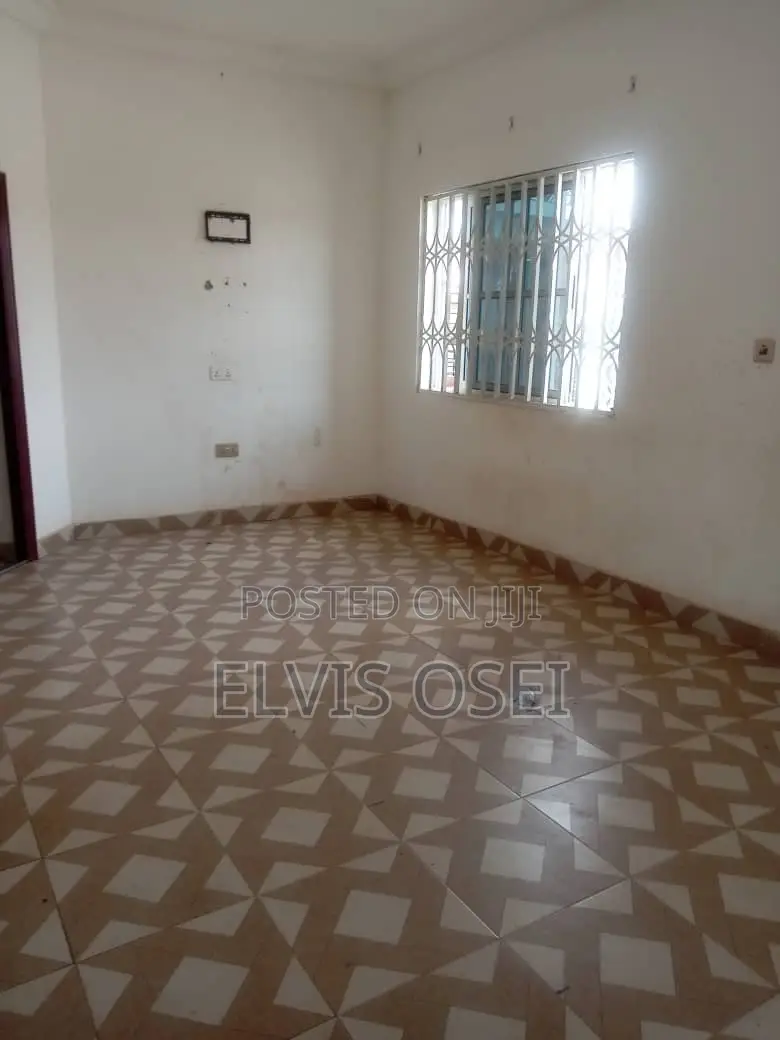 2bdrm Apartment in Ayawas Ablekuma, Accra Metropolitan for rent