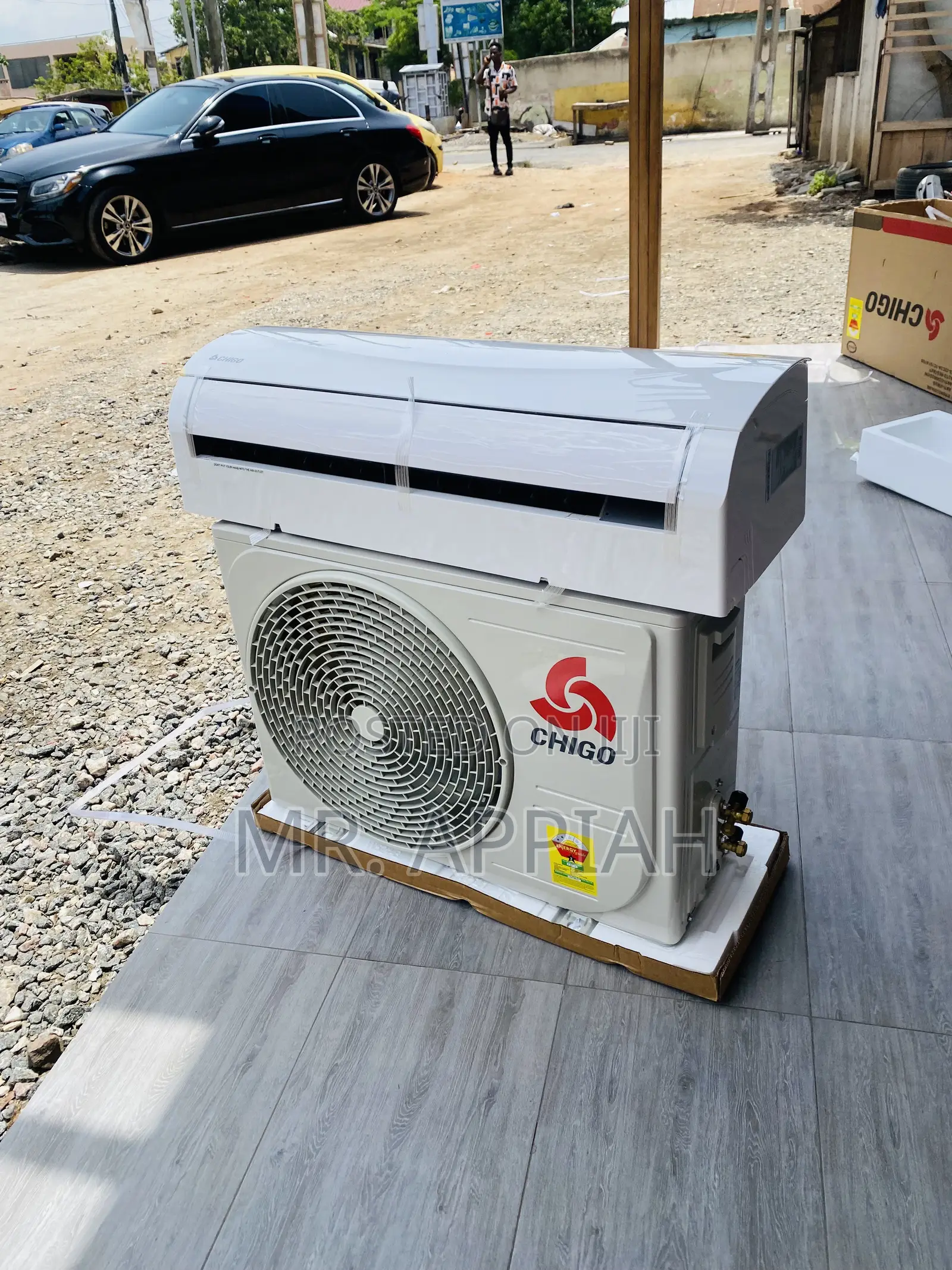 Affordable Chigo 1.5hp Split Type Air Conditioner(White).