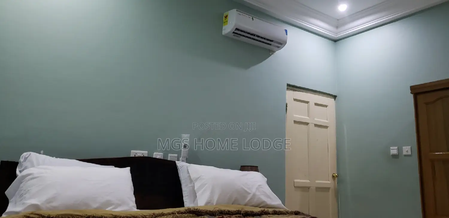 Furnished 1 Bedroom Apt for Daily/Weekly/Monthly Lease