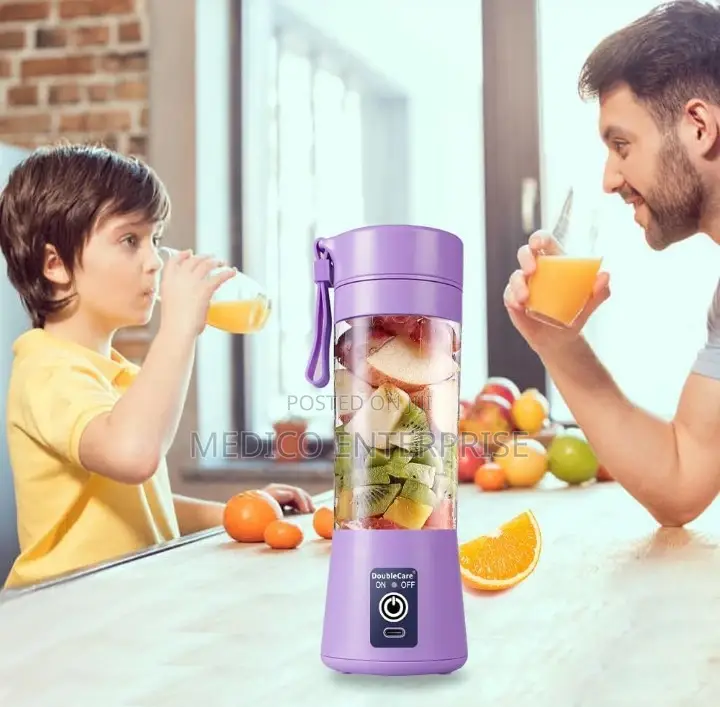 Portable and Rechargeable Battery Juice Blender