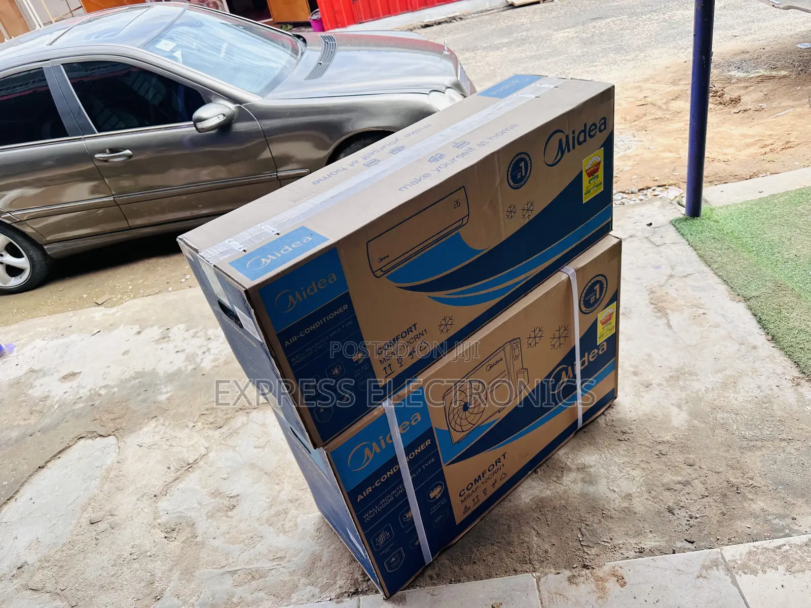Midea Sleek White 1.5hp Split R410 Gas