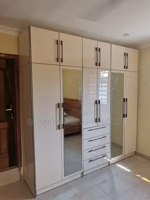 Advance Kitchen Cabinets and Wardrobe Installation