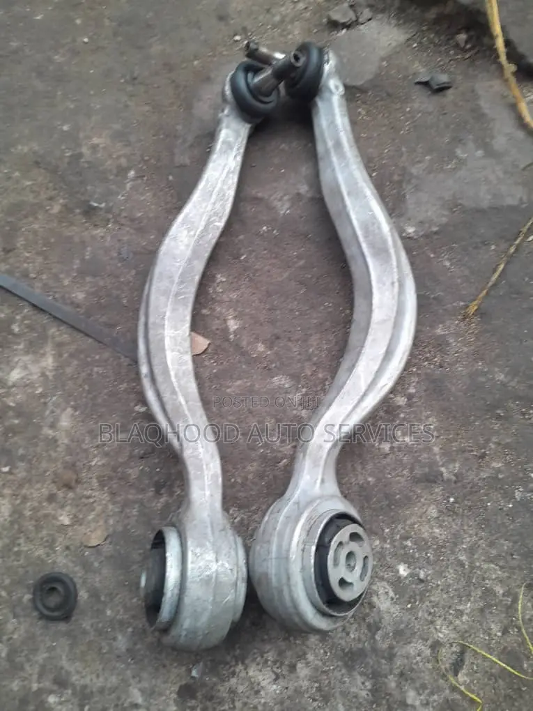 Mercedes Benz W205 C300 4matic 2016-2019 Complete LOWER ARM