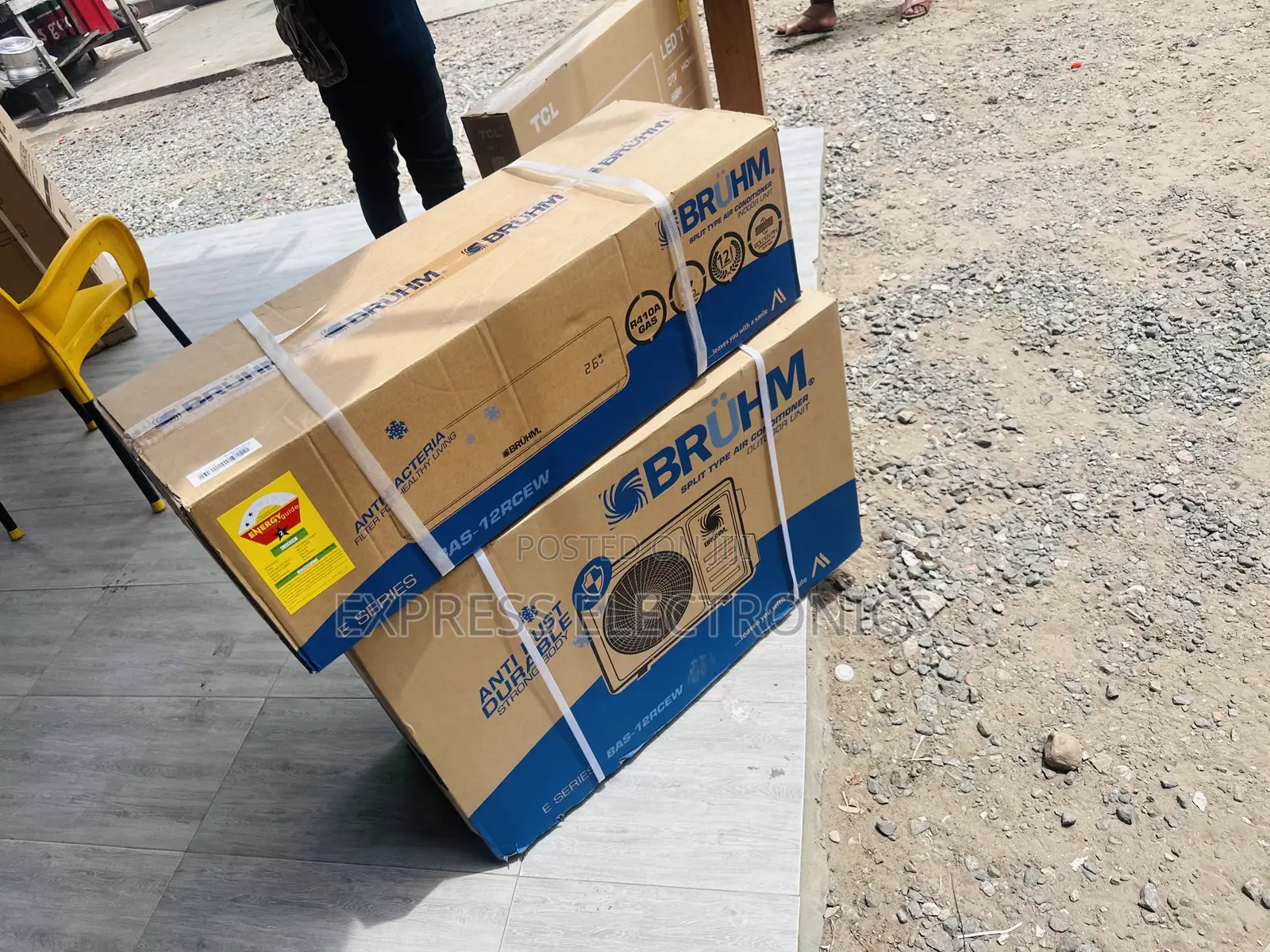 High Quality Bruhm 1.5hp Split R410 Gas White AC.