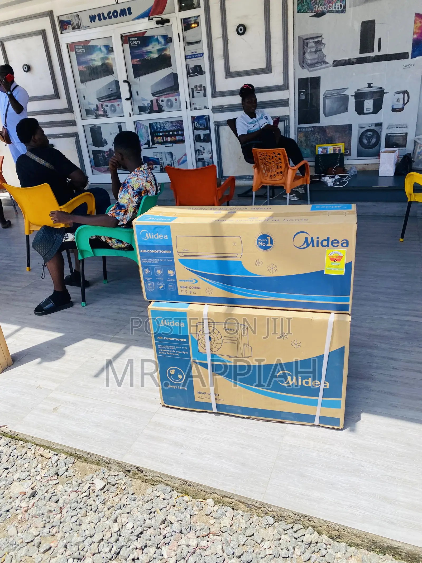 Shop Adorable Split Type Midea 1.5hp Air Conditioner.