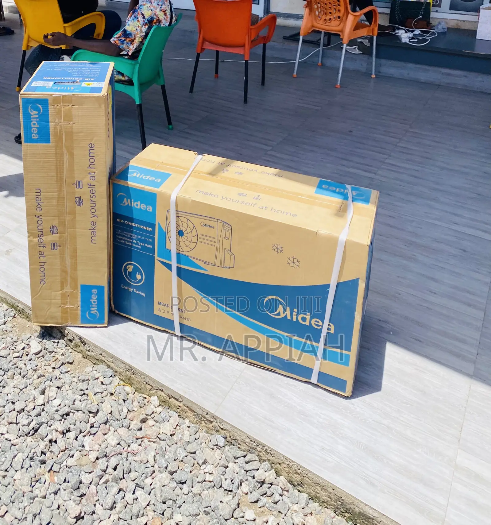 Super Cooling Split Type Midea 1.5hp Air Conditioner.