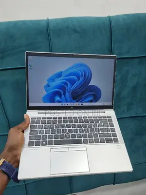 Laptop HP EliteBook 845 G7 16GB AMD Ryzen 5 SSD 256GB