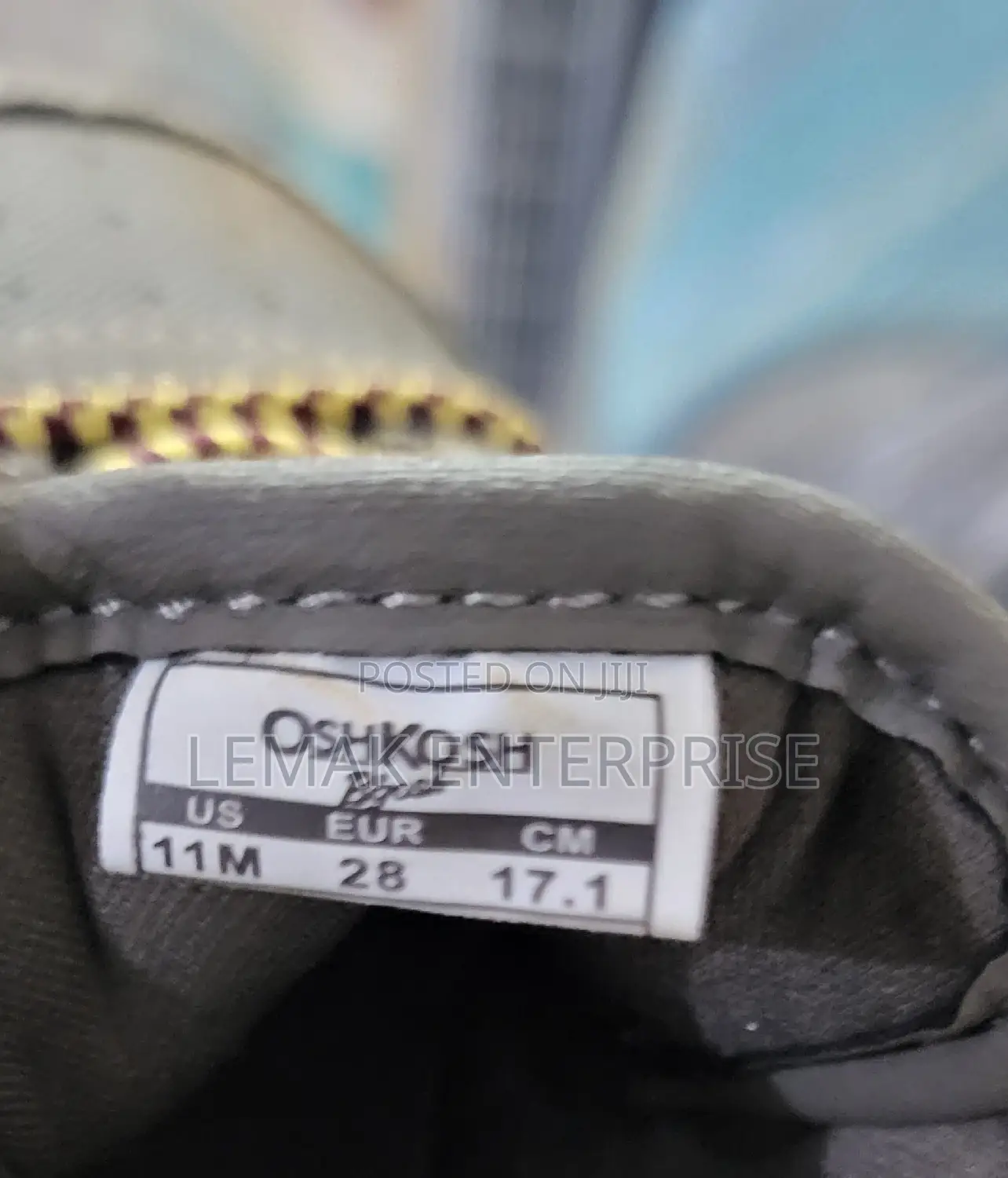 Original Kids Oshkosh Sneakers
