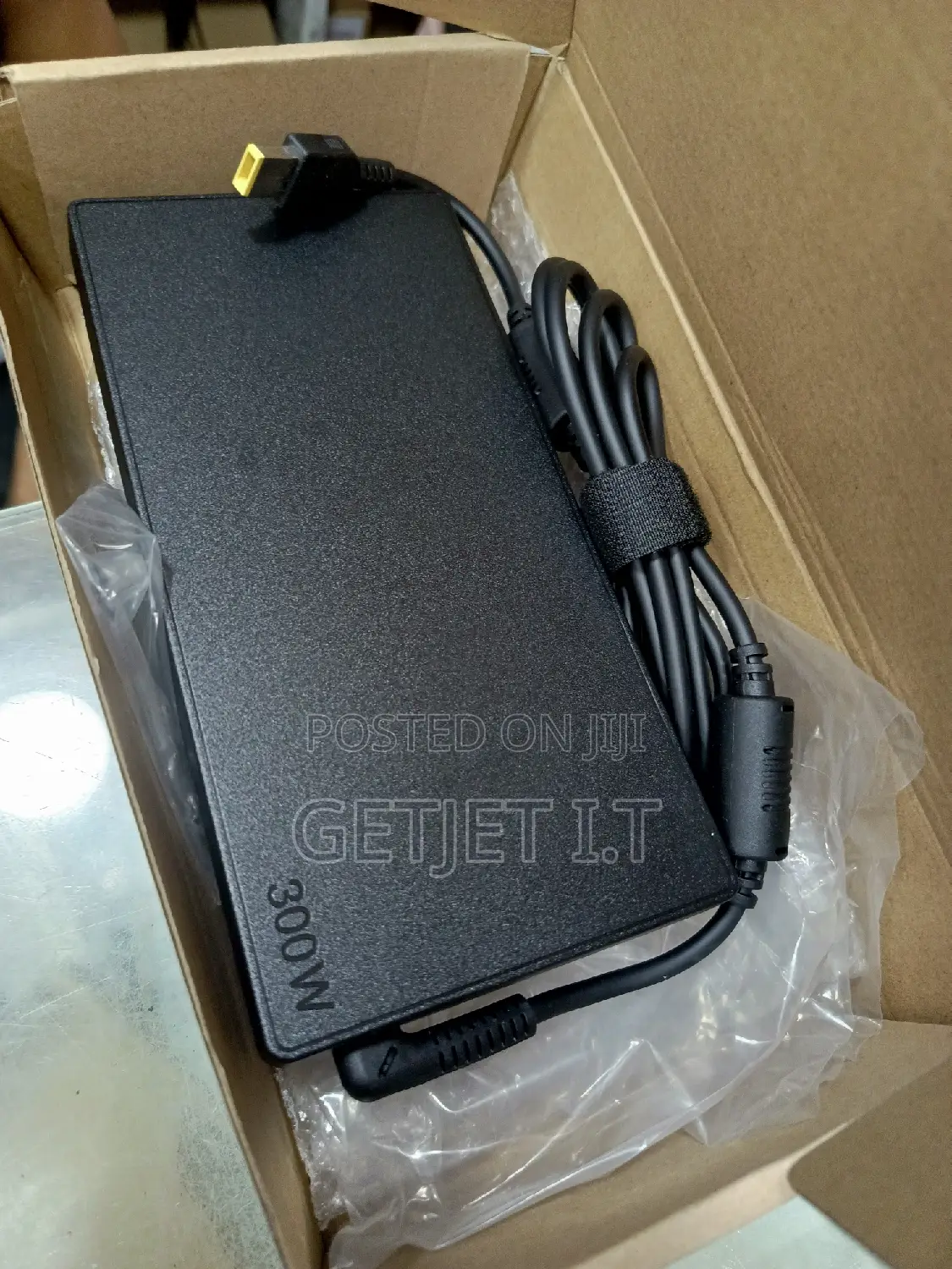 230wt, 180wt and 300wt Laptop Chargers for Sale