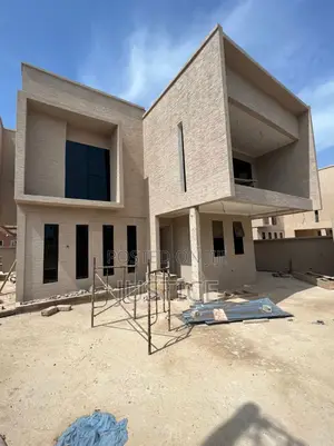 3bdrm Duplex in North Kaneshie for sale