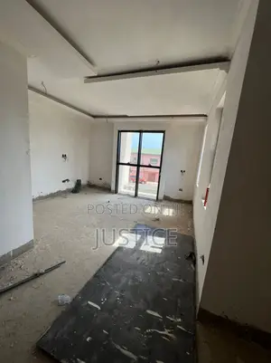 3bdrm Duplex in North Kaneshie for sale