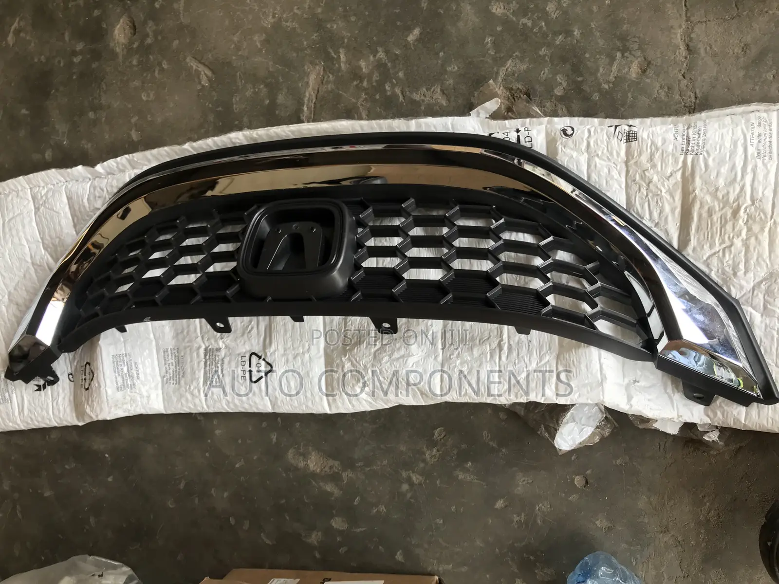 Honda Civic 2014 Front Grill (Shells)
