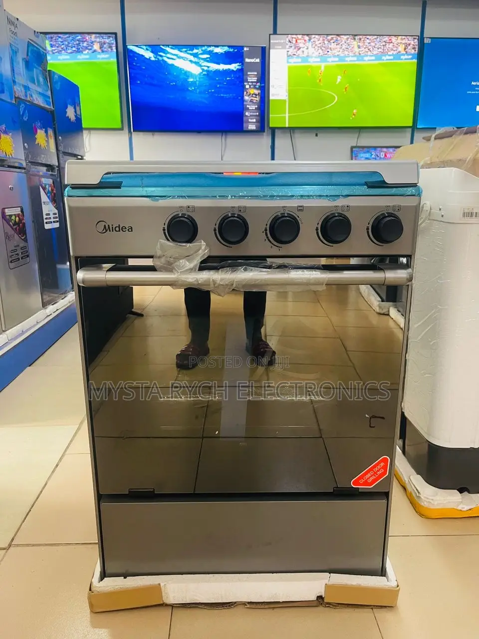 NEW MIDEA 60 by 60 4 Burner Gas Cooker + Grill