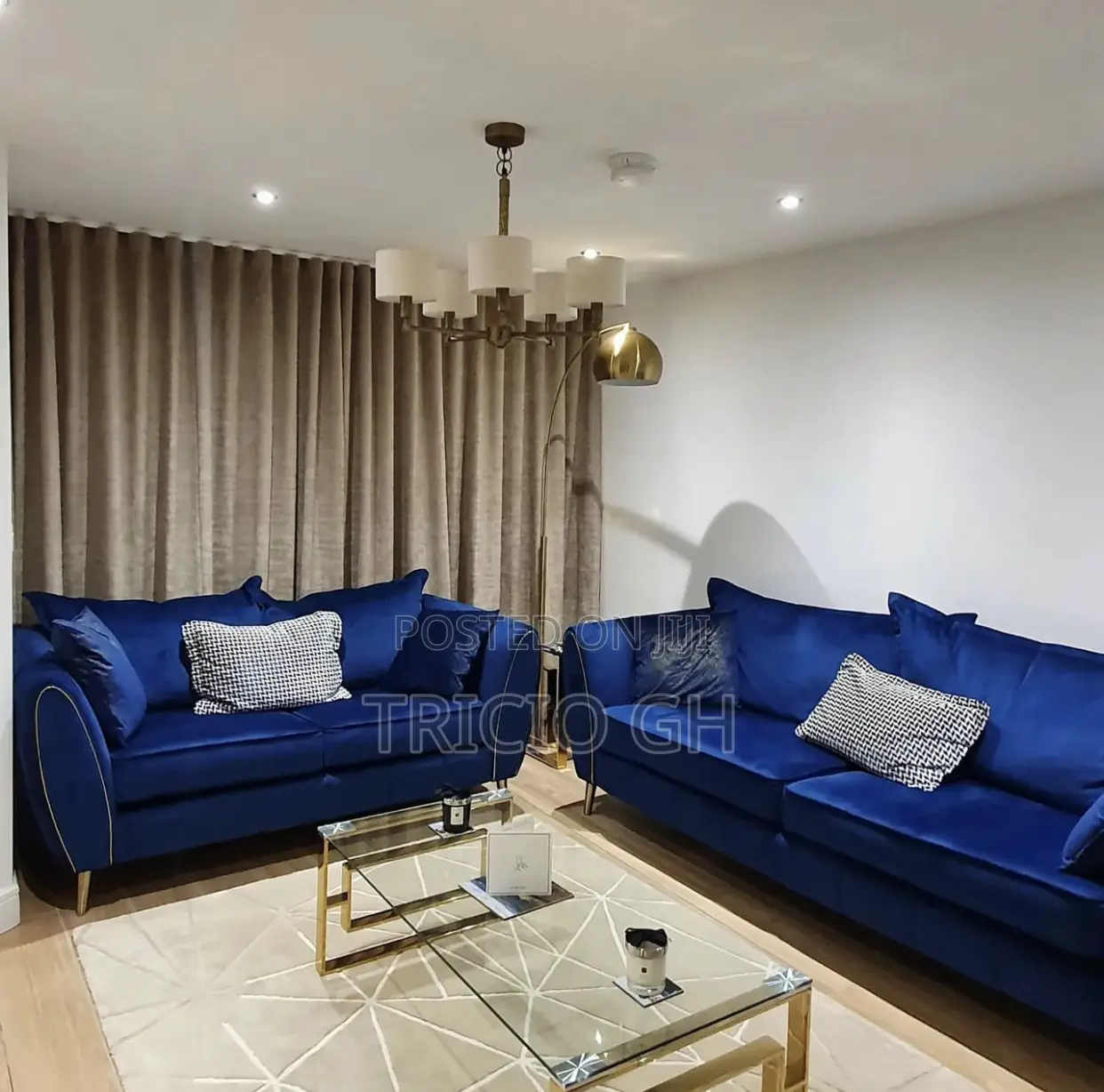 Tv, Curtain Blind Fixer