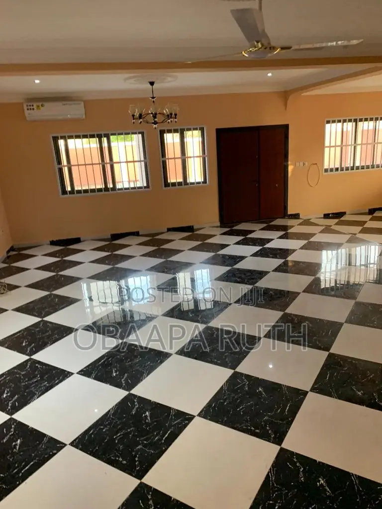 4bdrm House in Trassaco, Adjiriganor for rent