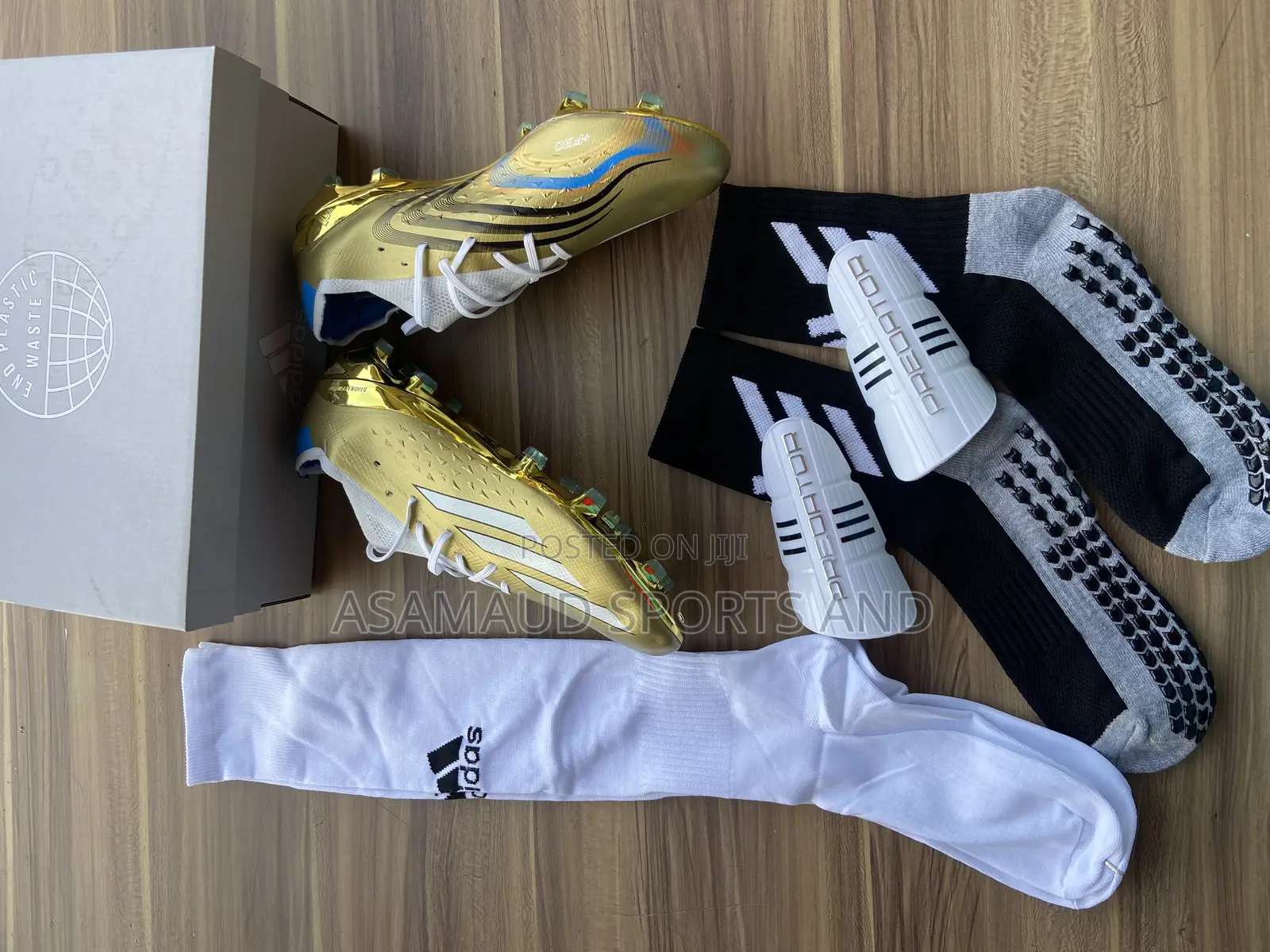 Original Adidas Football Boot Size 40-45 Available