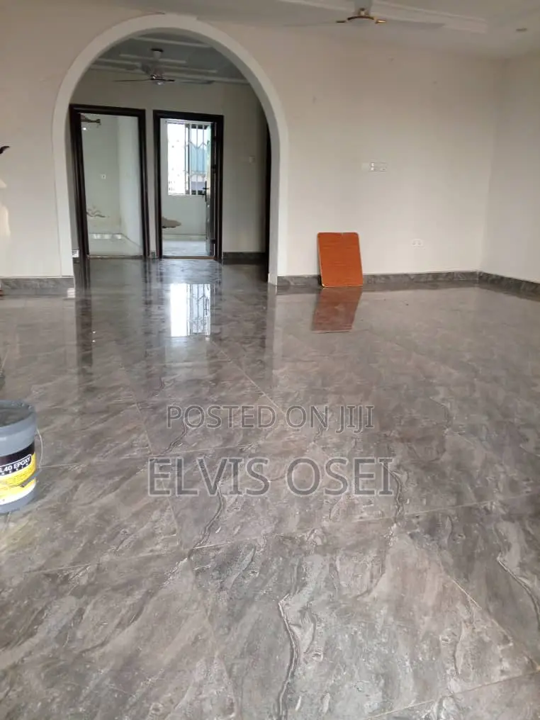 2bdrm House in Canada Ablekuma, Accra Metropolitan for rent
