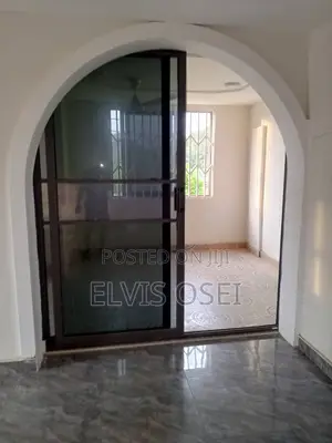2bdrm House in Canada Ablekuma, Accra Metropolitan for rent