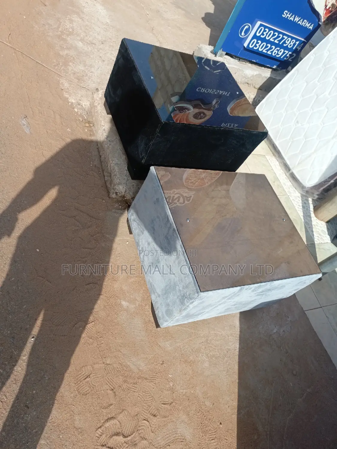 Cute Center Table With Glass. Free Delivery