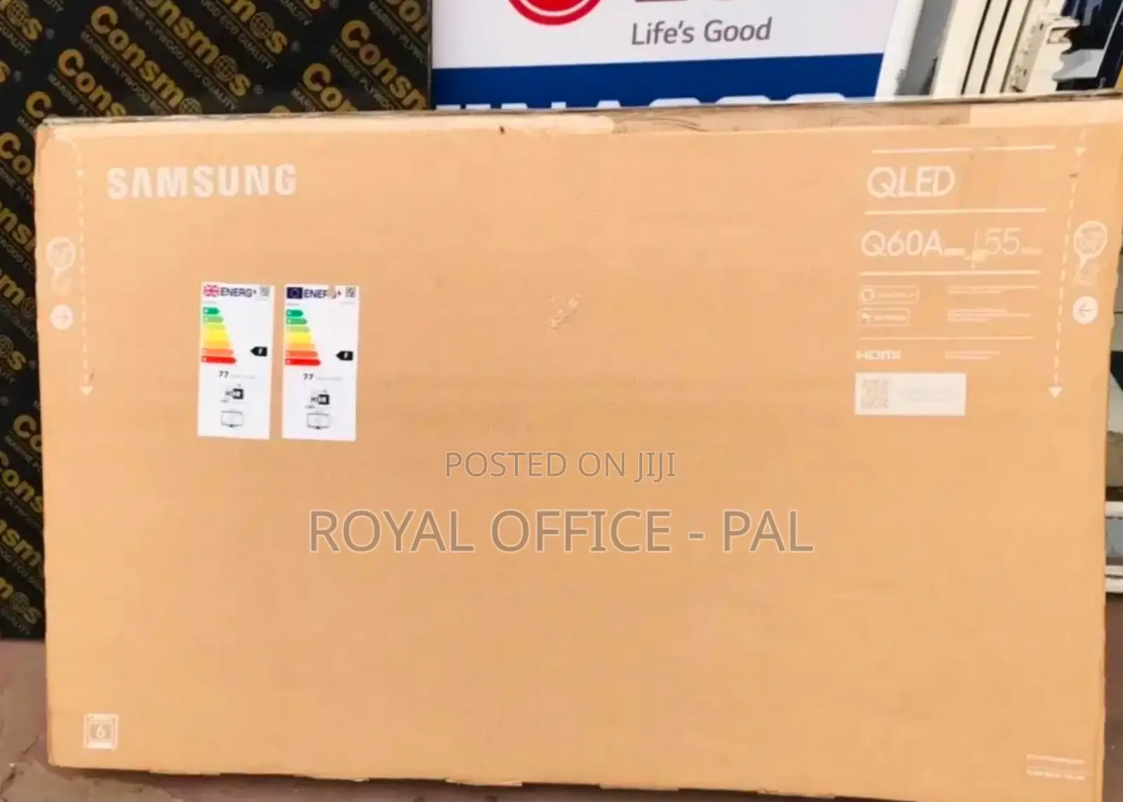 Shattering 55inch Samsung Qled Tv Set