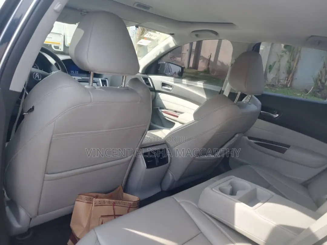 Acura TLX Base FWD (2.4L 4cyl 8M) 2016 Black