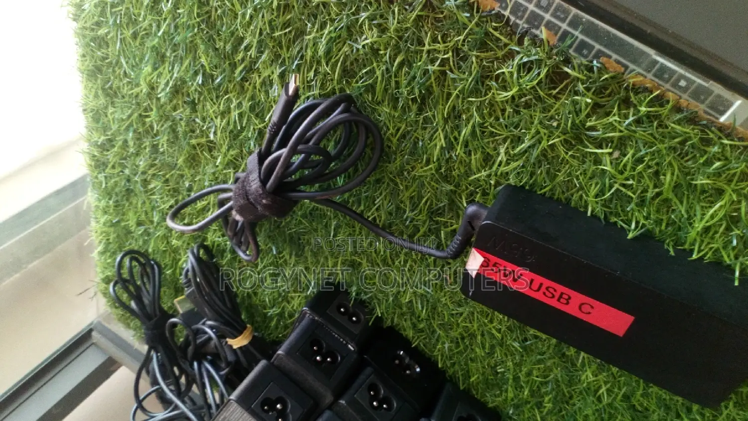Lenovo USB Charger. Big Pin and Small Pin Chargers