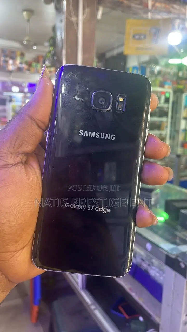 Samsung Galaxy S7 edge 64 GB Black