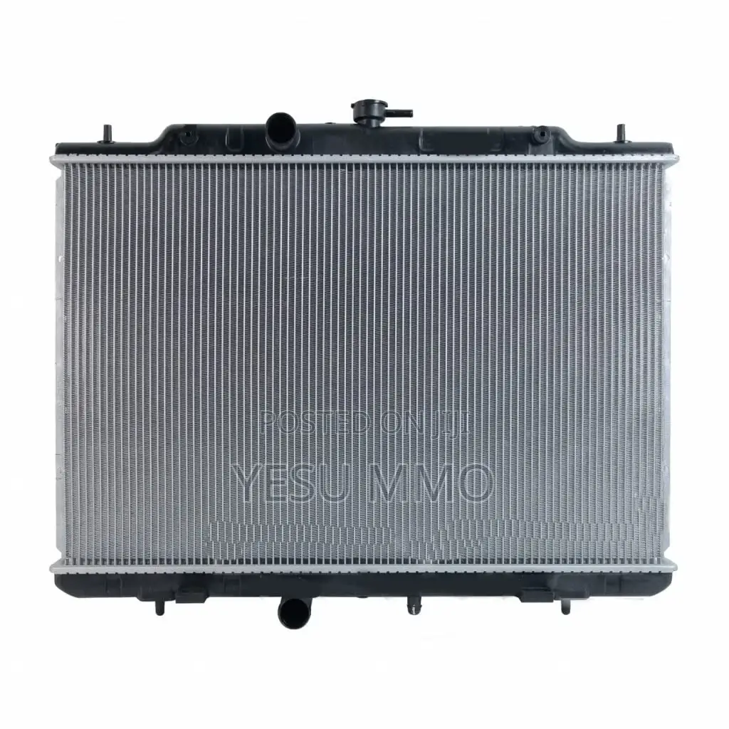 2009 Nissan Rogue Radiator