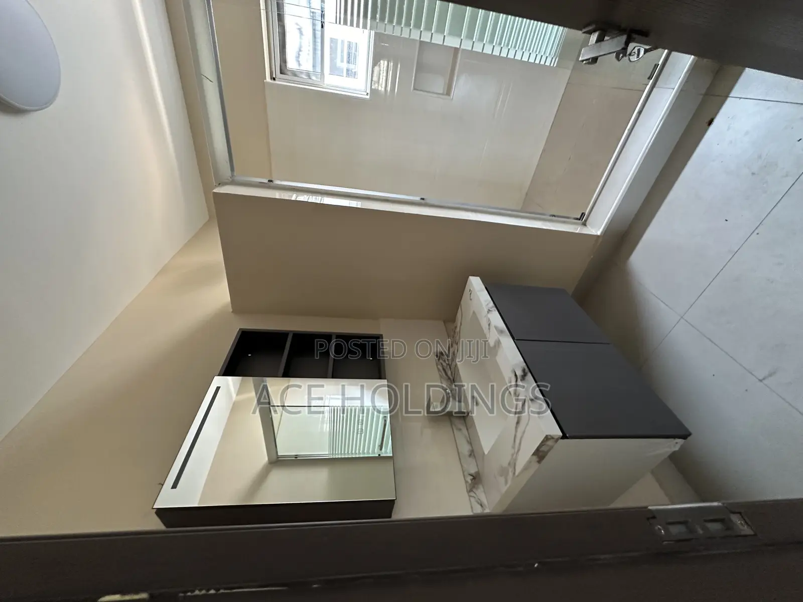 4bdrm House in Lakeside for sale