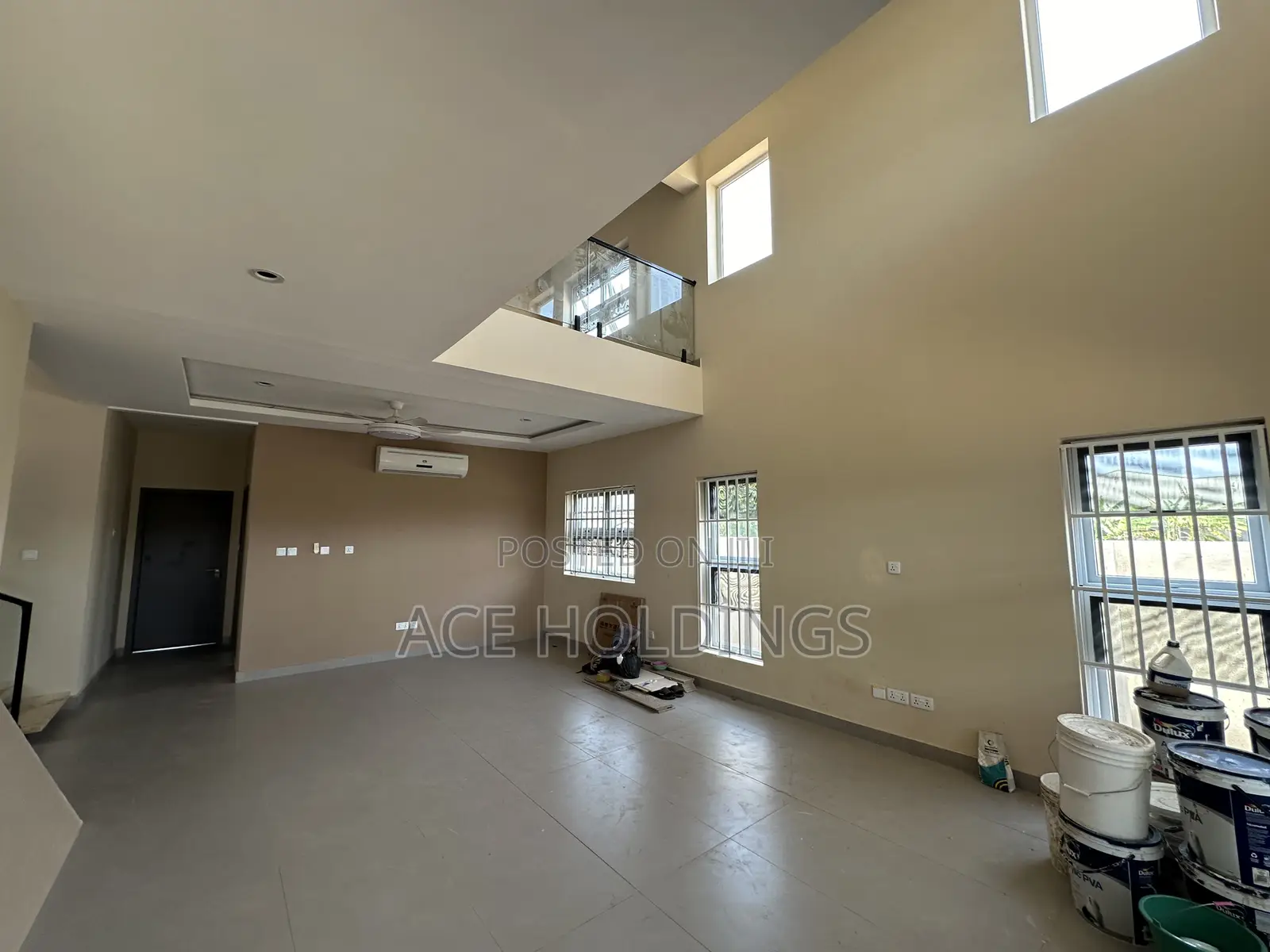 4bdrm House in Lakeside for sale
