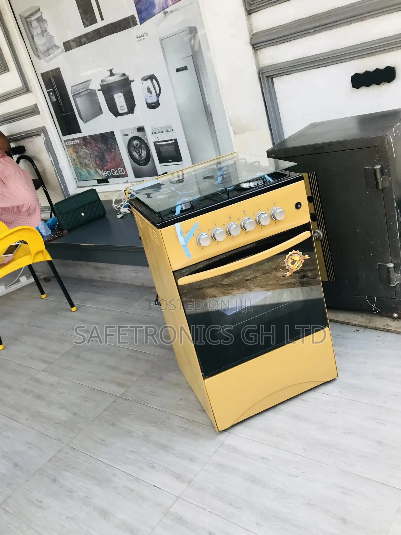 Gold 4 Gas Cooker Oven With Grill 50x50 Volcano