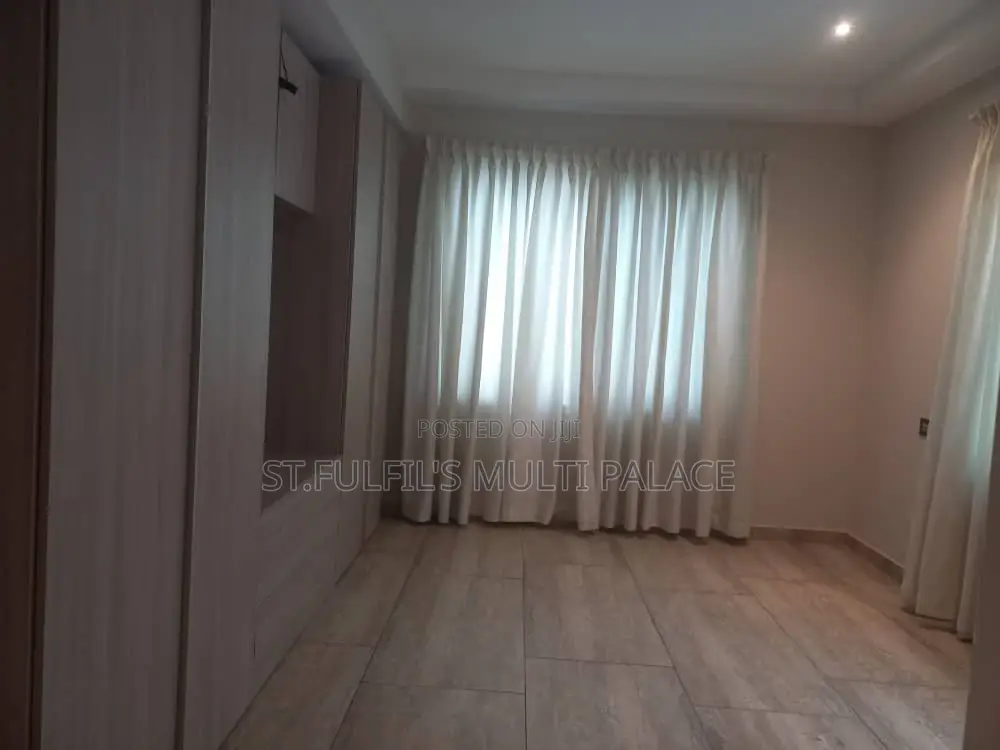 4bdrm House in ((6Month Above...)), East Legon for rent