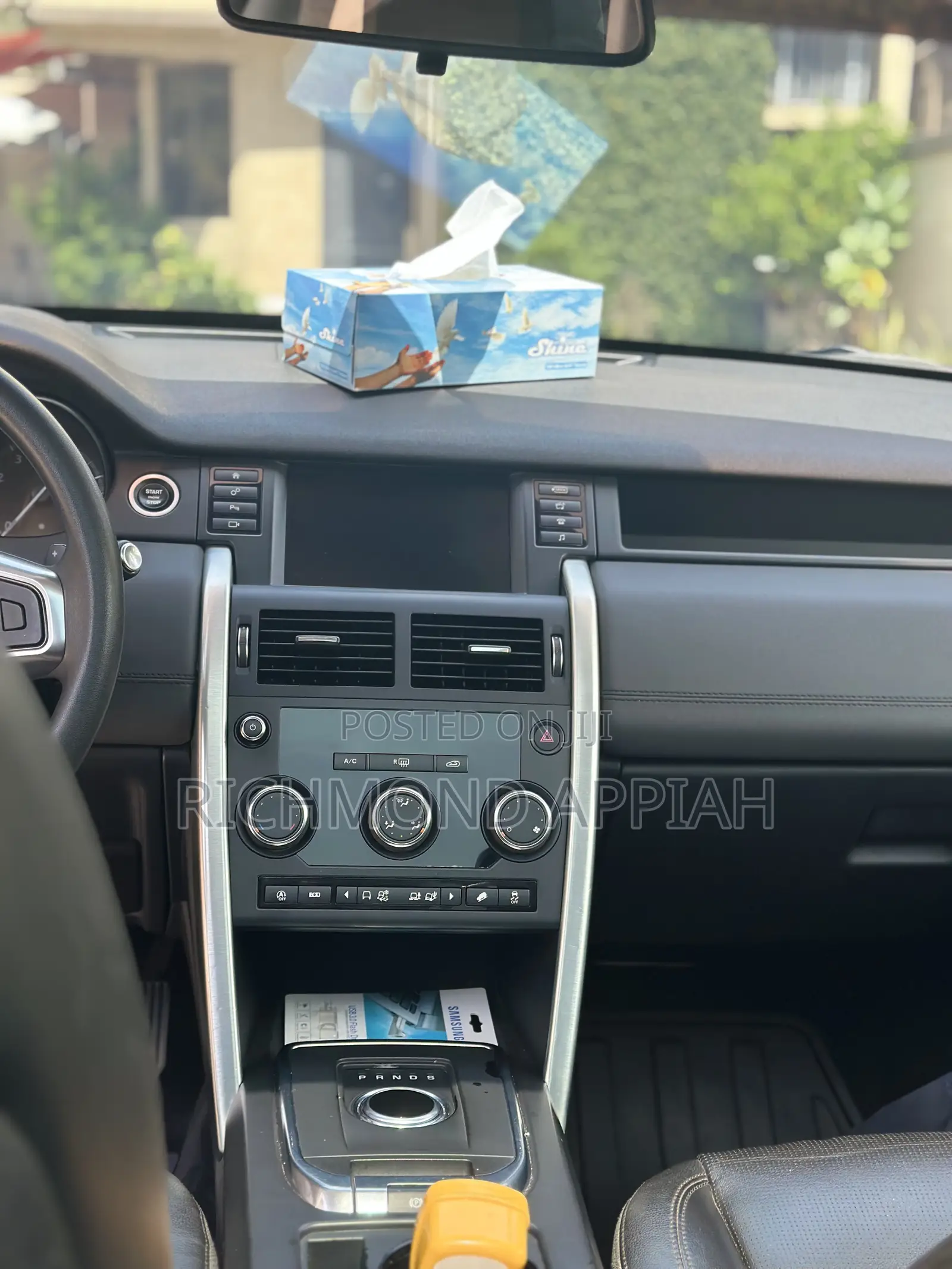 Land Rover Discovery Sport 2019 Gray