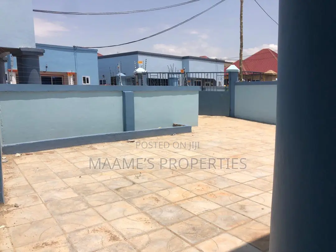 2bdrm House in Oyarifa for sale
