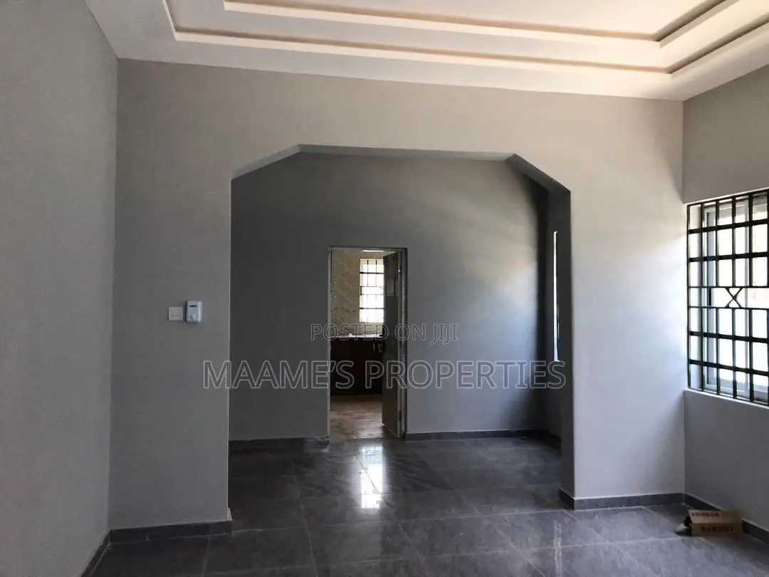 2bdrm House in Oyarifa for sale
