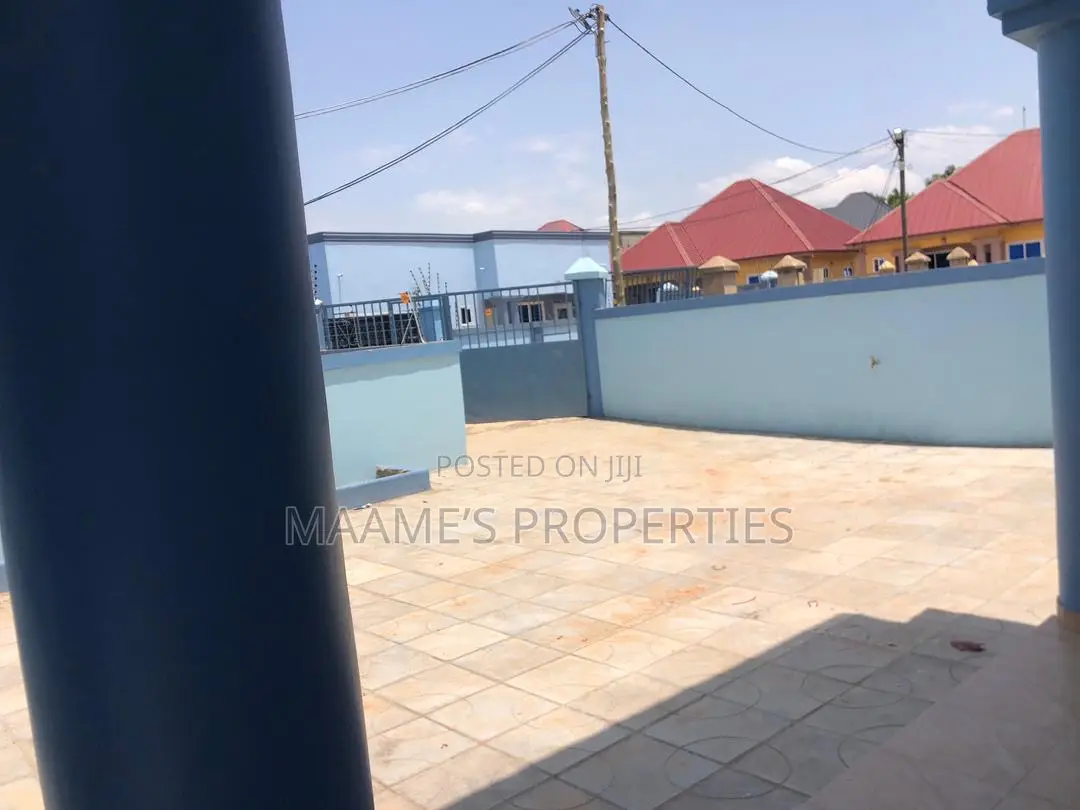 2bdrm House in Oyarifa for sale