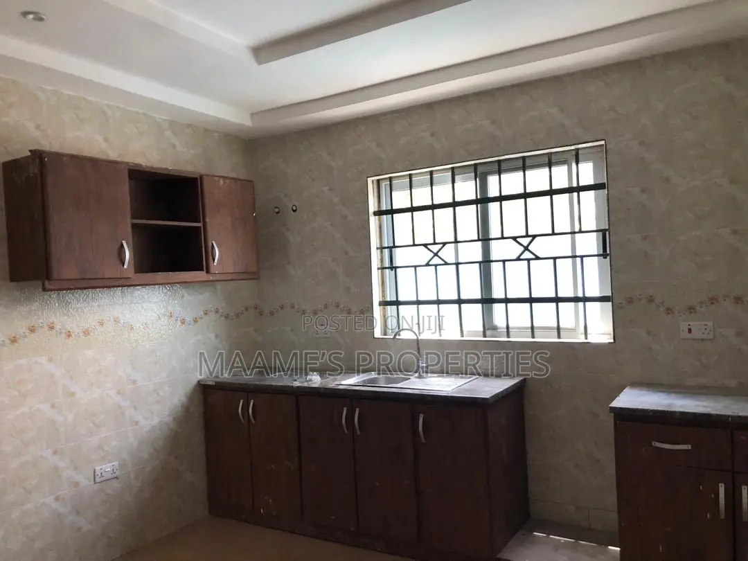 2bdrm House in Oyarifa for sale