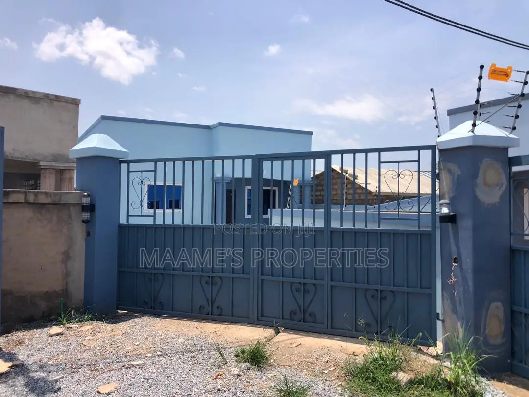 2bdrm House in Oyarifa for sale
