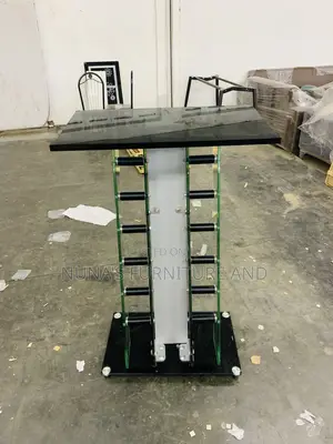 Pulpit (Neat Tempered Glass Pulpit)