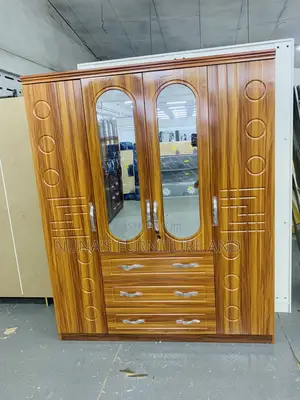 Wardrobe With 4doors and Mirror