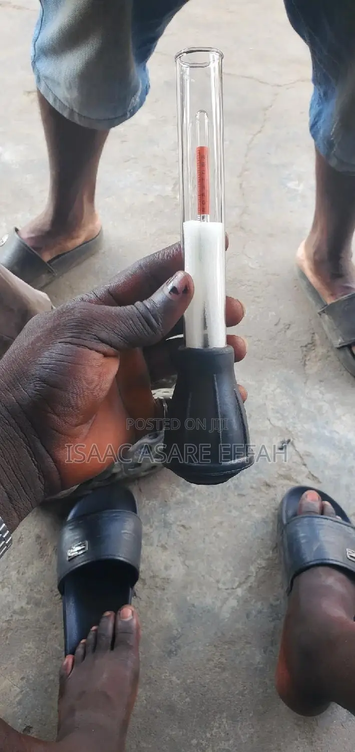 Battery Hydrometer Tester .