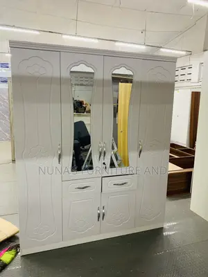 4 Doors Wardrobe With Mirror